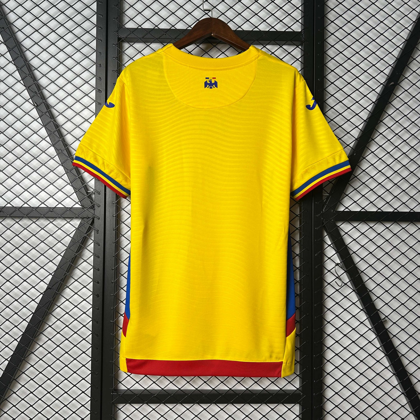 RUMANIA 25-26 PRIMERA EQUIPACIÓN