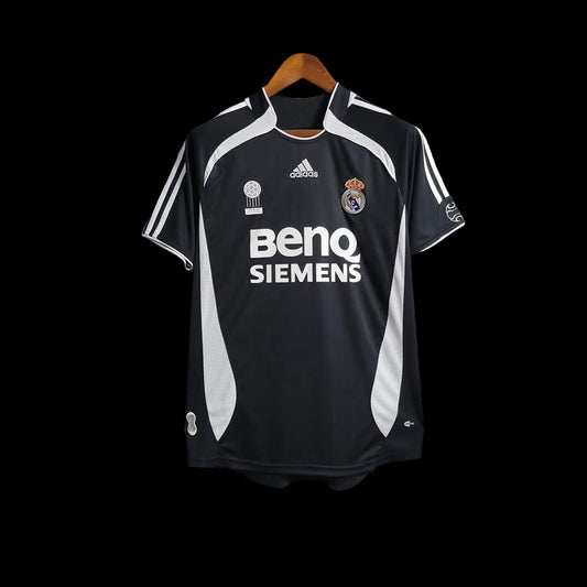 REAL MADRID 2006 - 2007 RETRO