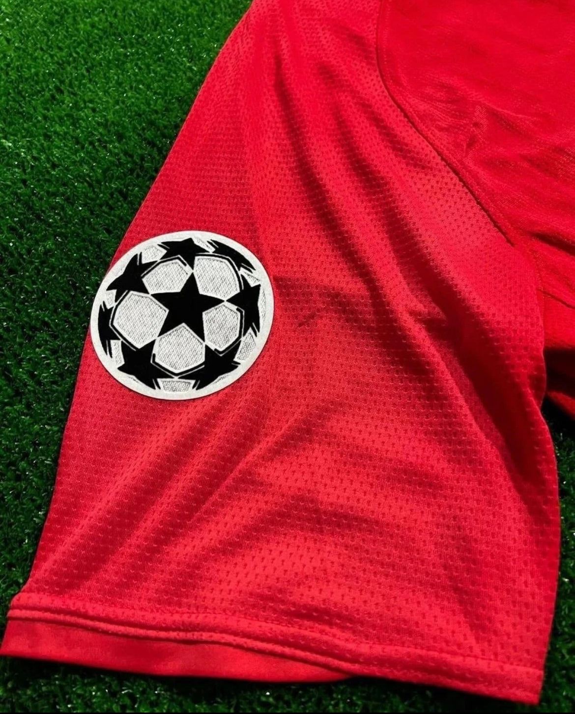 MANCHESTER UNITED 2008 RETRO