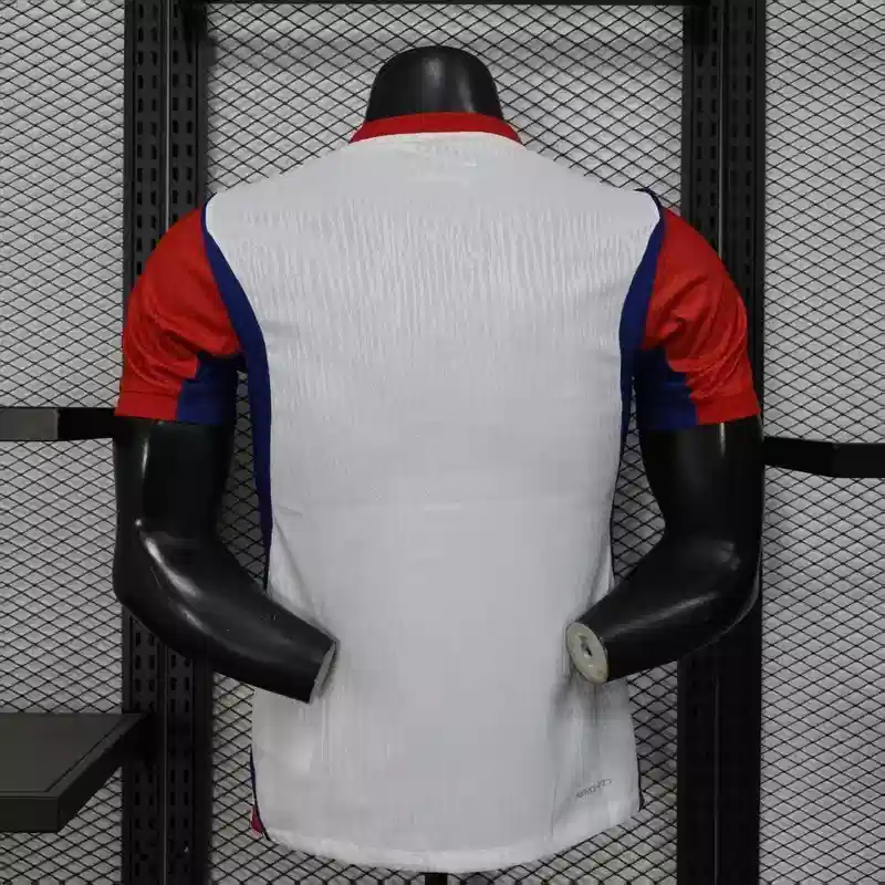 CROACIA 25-26 PRIMERA EQUIPACION