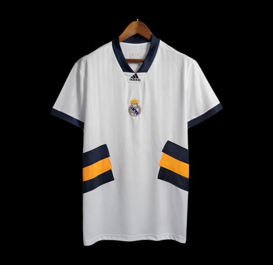 REAL MADRID 2022 - 2023 RETRO