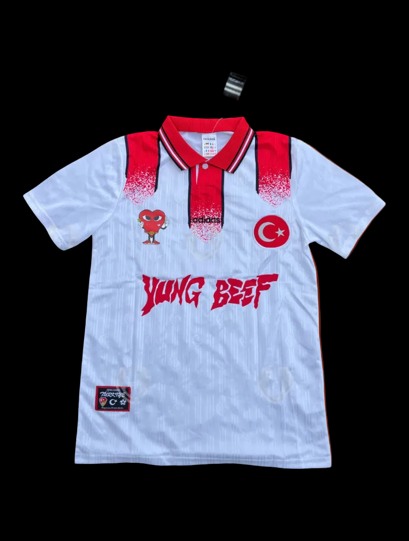 TURQUÍA x YUNG BEEF